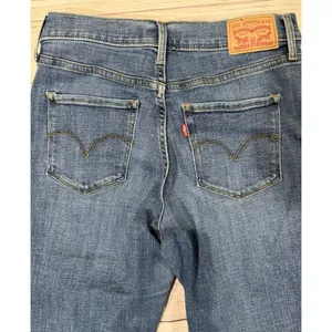 Levis Jeans Women's 311 Shaping Skinny Medium Wash Blue Denim Stretch Casual 28 thumbnail 5