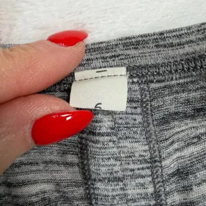 Lululemon 6 Top Sweat Embrace Long Sleeve Space Dye Camo Seal Grey Deep Coal thumbnail 4