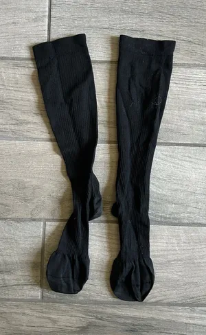 Classic Black Knee thumbnail 1