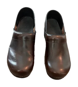 Sanita Women's Clogs 42 US 11 Brown thumbnail 1