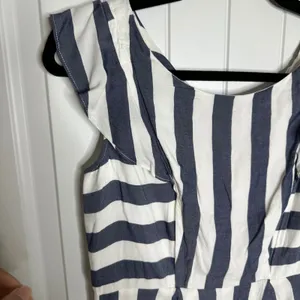 Seraphine maternity blue striped ruffle midi dress size 4 US comfy summer‎ thumbnail 2