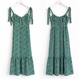 Green Floral Smocked Midi Dress Women Medium Prairie Cottagecore Dainty Granola‎ thumbnail 2