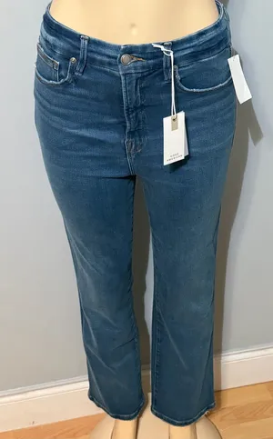 Good American good curve straight Jeans in Denim Blue thumbnail 1