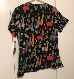 Med Couture 9424 Women’s Size Small Lama V Neck Scrub Top NWT thumbnail 5
