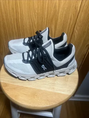 On Running Light Gray and Black Men's Athletic Running Shoes thumbnail 2