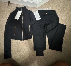 Lululemon Define Black Jacket and leggings thumbnail 1
