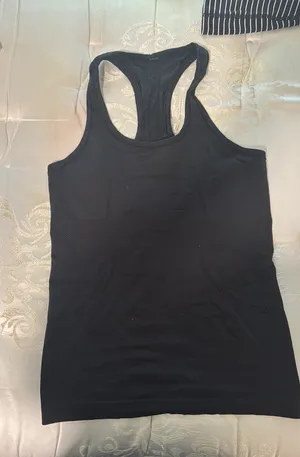 Black Lululemon Tank Top  thumbnail 1