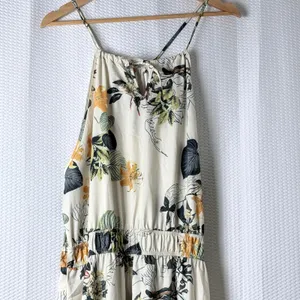 Floral Maxi Dress Women 2XL Cream Tropical Boho Tiered Halter Sleeveless Spring thumbnail 11