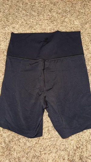 All in Motion Biker Shorts Black thumbnail 4