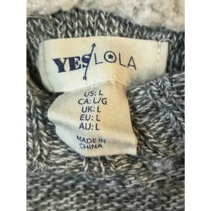 Yes Lola Hooded Cropped Knit Sweater Gray Lined Hood Pom Poms Size Large (5365) thumbnail 4