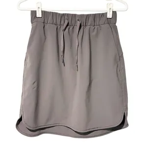 Lululemon On The Fly‎ Skirt *21" Magnum Grey Athletic Skirt Size 6 thumbnail 2