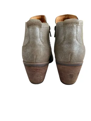 Clarks Neva Lo Taupe Metallic Ankle Leather Booties Women’s Size 8 thumbnail 4