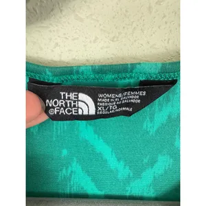 The‎ North Face Womens XL Teal Green Chevron FlashDry Racerback Active Tank Top thumbnail 4