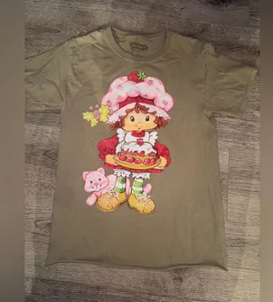 Strawberry shortcake 2023 graphic tee Green thumbnail 1