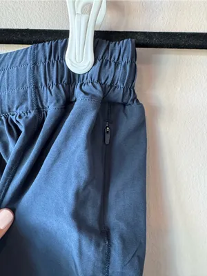 Lululemon Women’s Hotty Hot Shorts with Liner Navy Size 6 thumbnail 7