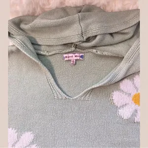 Hazel Moon Daisy Distressed Cropped Hoodie Sweater 3X Mint Green thumbnail 5
