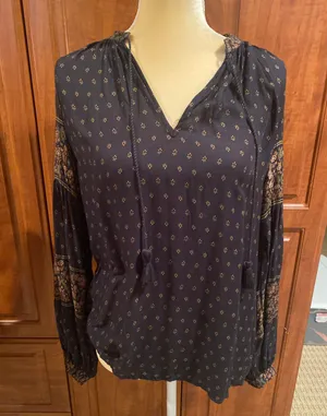 Black Blouse thumbnail 1