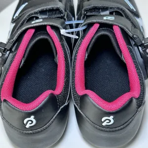 Peloton Cycling Shoes Unisex Size 41 Black Red Cleats Included Indoor Spin Bike thumbnail 8