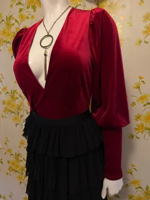 Velvet Deep V Puff Sleeve Bodysuit in Burgundy size M thumbnail 5