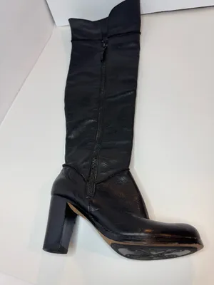 Modern Vintage Black Leather Boots Womens Size EU36.5 thumbnail 10