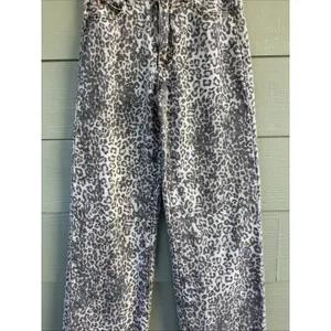 Lioness Leopard Cheetah Animal Print Denim 100% Cotton Jeans Pants Womens XS thumbnail 3