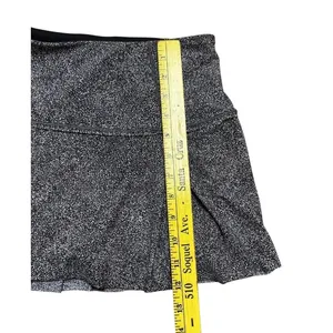 Lululemon Lost in Pace Skirt Skort Air Time White Black W8773R‎ Women's Size 6 thumbnail 5