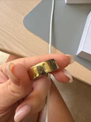 Oura Smart Home Hub in Gray and Silver thumbnail 4