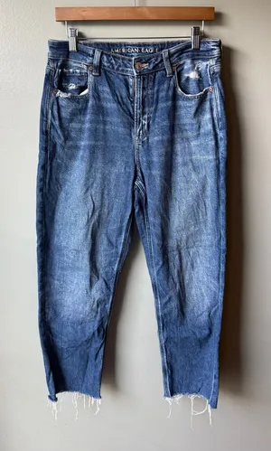American Eagle Mom Jeans Women’s 8 Regular Medium Wash Distressed Raw Hem thumbnail 1