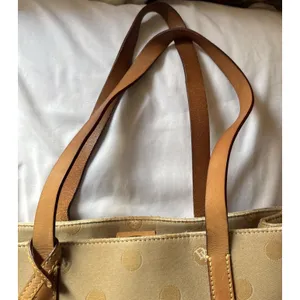 Dooney & Bourke Tan Polka Dot Tote Gold Hardware Bag Charm 12 x 10 x 4 thumbnail 3