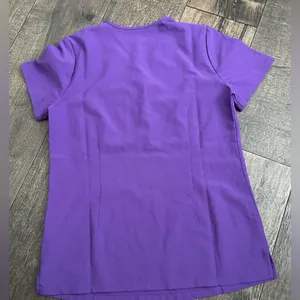Women’s Figs medical scrub top‎ Purple V-Neck XS thumbnail 5
