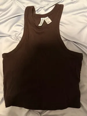 DIVIDED Brown Ribbed Crop Tank Top thumbnail 1