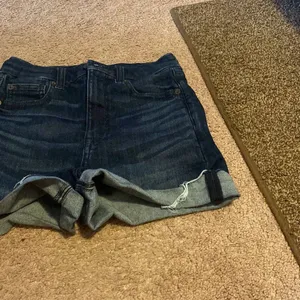 ‎American eagle shorts 4 thumbnail 2
