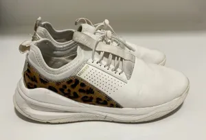 Clove‎ Cheetah Healthcare Nursing Sneakers size 7.5 thumbnail 1