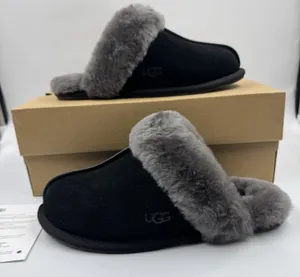 Ugg Australia Women’s Scuffette II Slippers Suede Black/Grey Size 7 New With Box thumbnail 1