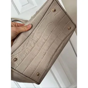 Coach Embossed Crocodile Crosby Bag leather bag no strap gray tan color thumbnail 10