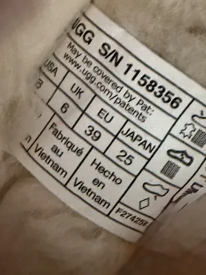UGG Tasman Maxi Curly Slippers – Women’s Size 8 thumbnail 11