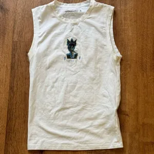 Abercrombie and Fitch Jean-Michel Basquiat Tank Top Women’s XS thumbnail 2
