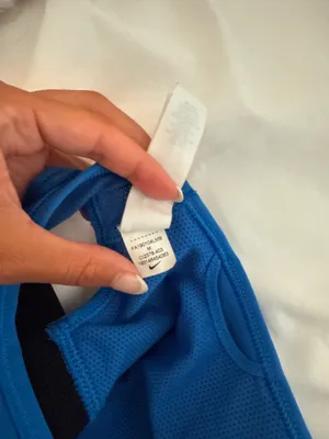 Nike sports bra thumbnail 3