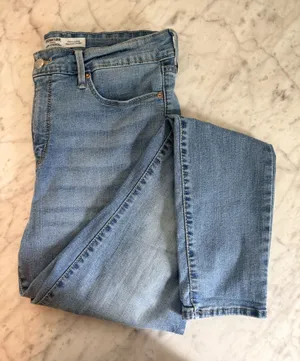 Levi’s High-Rise Skinny thumbnail 1