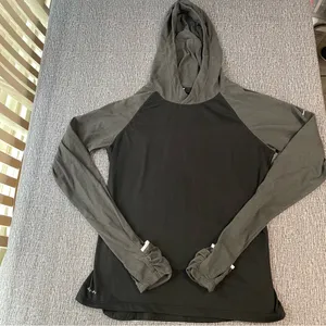 Nike Women’s Long Sleeve Running Shirt thumbnail 7