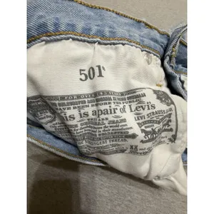 Levi's 501 Denim Shorts Womens 26 High Rise Button Fly Cut Off Light Wash #I10-1 thumbnail 6