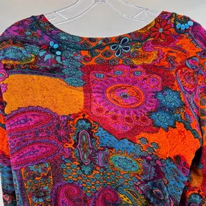 Chico's Colorful Paisley Women's Blouse beaded M/8 v-neck boho casual sequin thumbnail 3