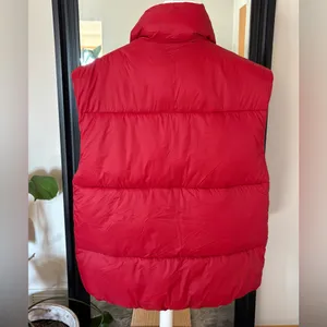ABERCROMBIE & FITCH Red Puffer Vest thumbnail 2