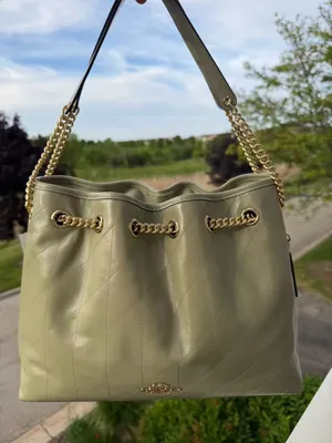nwt coach Evelyn Shoulder Bag With Quilting gold/pistacho，cdr00 thumbnail 1