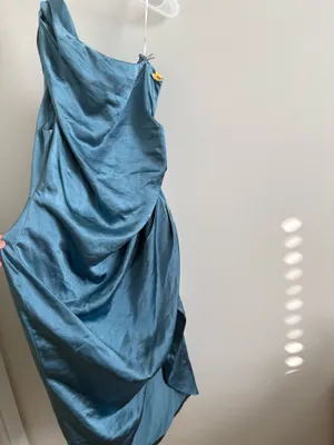 FLAW Elliatt Blue Cassini One Shoulder Ruched Sleeveless Midi Dress Large thumbnail 4