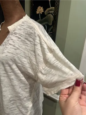 Free People We The Free Maddie Burnout V‑Neck Tee – XS (Oversized) thumbnail 5