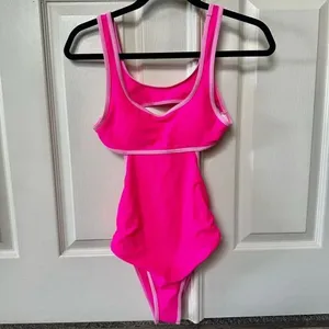 Shein pink one peice cut out bathing suit thumbnail 12