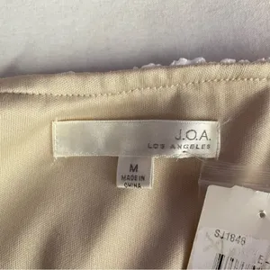 NWT J.O.A. Lace Pencil‎ Skirt in White Size Medium thumbnail 3