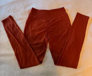 Alphalete Everyday Core Leggings thumbnail 1