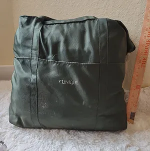 Clinique Dark Military Gym Travel Bag Big Pockets Acrivewear Handles thumbnail 1